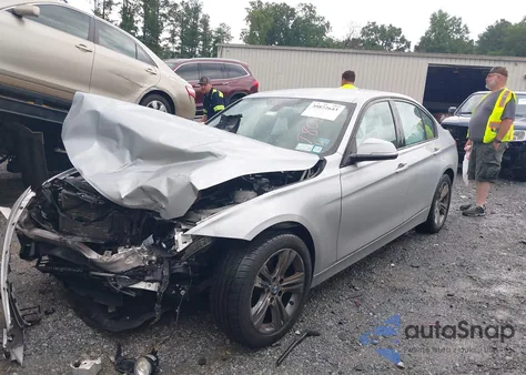 2016 BMW 328I xDrive из США, поврежденный, VIN WBA8E3G58GNT80352